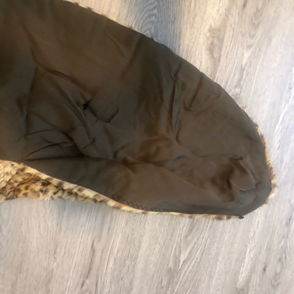 Real Leopard Fur Scarf - Golden Brown - Picture 10 of 10